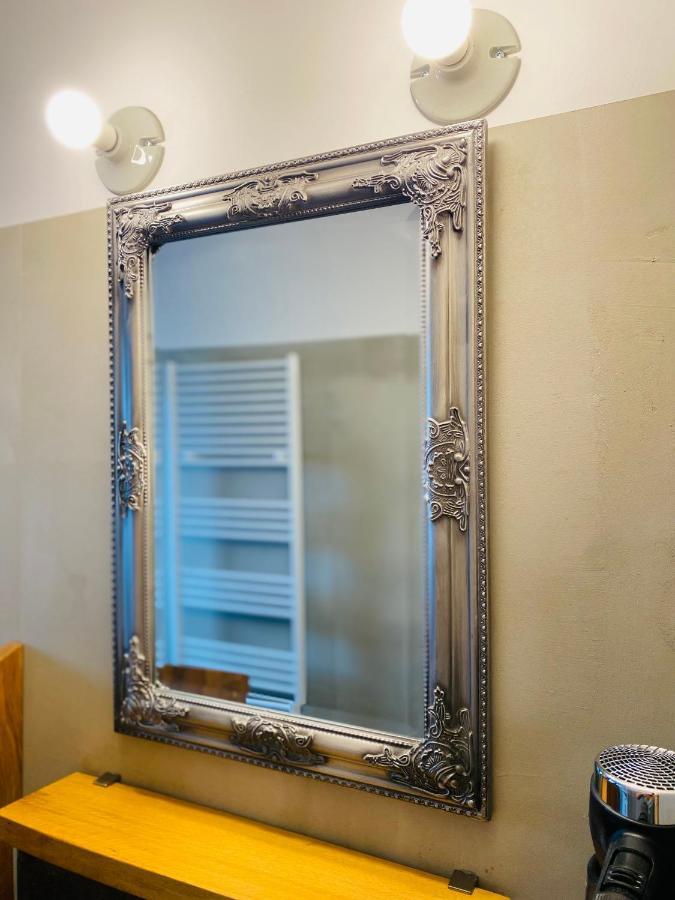 Phoenix Apartments - Monteurwohnung Mit Riesiger Parkflaeche Bielefeld Kültér fotó