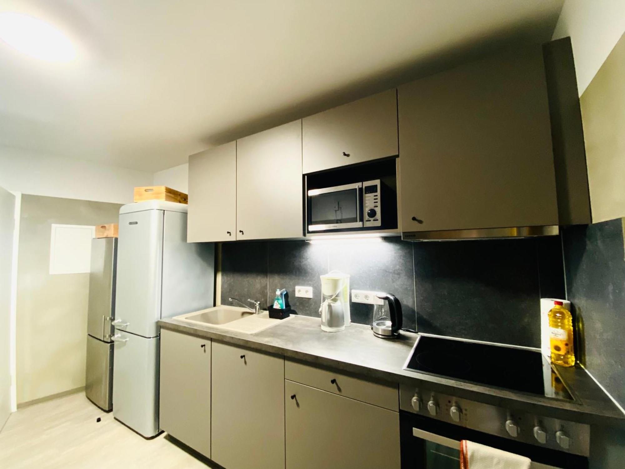 Phoenix Apartments - Monteurwohnung Mit Riesiger Parkflaeche Bielefeld Kültér fotó